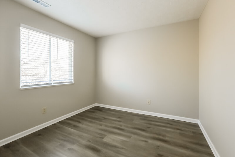 1,800/Mo, 4615 Falcon Run Way Indianapolis, IN 46254 Bedroom View