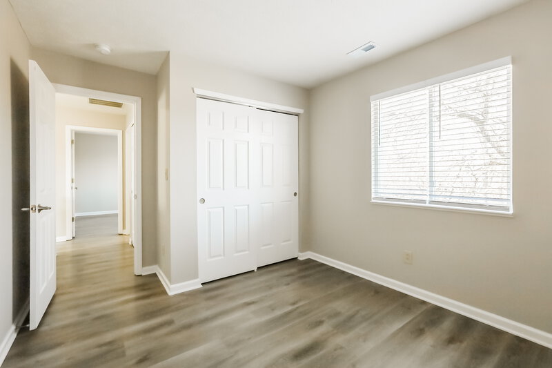 1,800/Mo, 4615 Falcon Run Way Indianapolis, IN 46254 Bedroom View 2