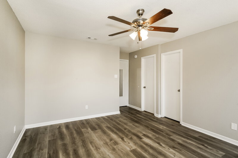 1,700/Mo, 10981 Walnut Grove Camby, IN 46113 Main Bedroom View