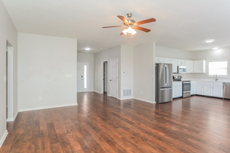 2,830/Mo, 3500 Limelight Ln Whitestown, IN 46075 Living Room View