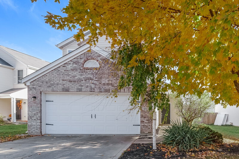 2,000/Mo, 5723 Congressional Pl Indianapolis, IN 46235 External View