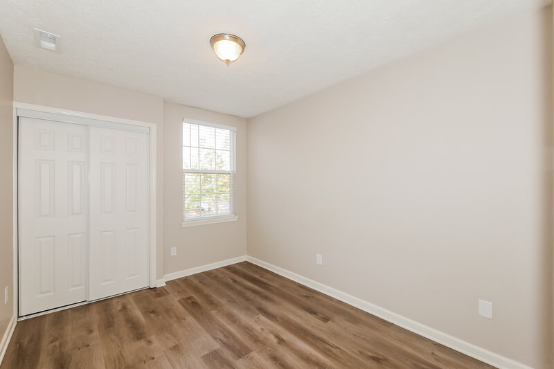 2,000/Mo, 5723 Congressional Pl Indianapolis, IN 46235 Bedroom View 2