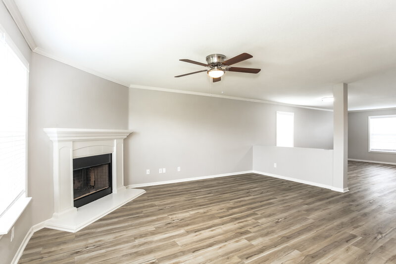 2,110/Mo, 4240 Arches Ct Indianapolis, IN 46235 Family Room View