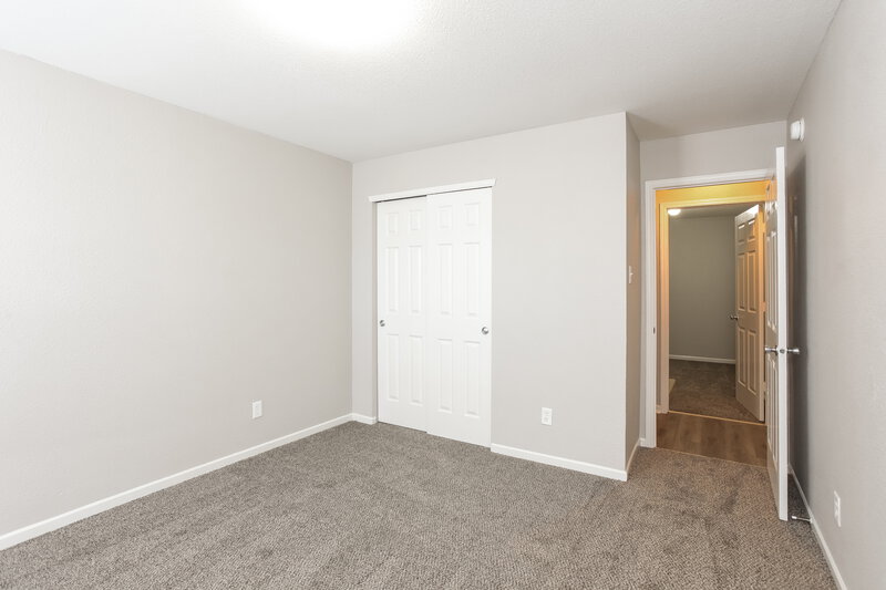 2,110/Mo, 4240 Arches Ct Indianapolis, IN 46235 Bedroom View