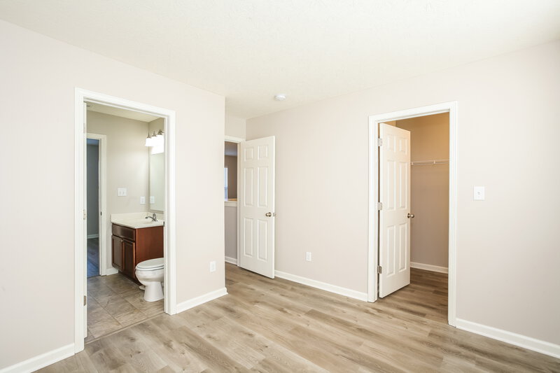 1,985/Mo, 2571 Apple Tree Ln Indianapolis, IN 46229 Bedroom View 2