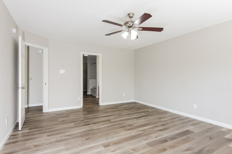 2,135/Mo, 10523 Ballard Dr Brownsburg, IN 46112 Main Bedroom View 2