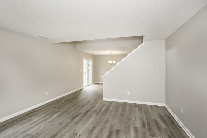 3,210/Mo, 4611 Falcon Run Way Indianapolis, IN 46254 Living Room View 2