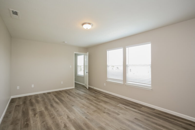 2,120/Mo, 3423 Grove Berry Ln Indianapolis, IN 46239 Main Bedroom View