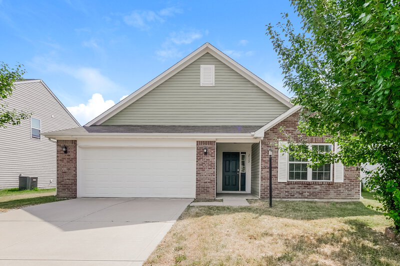 2,015/Mo, 2532 Copper Hill Dr Indianapolis, IN 46239 External View