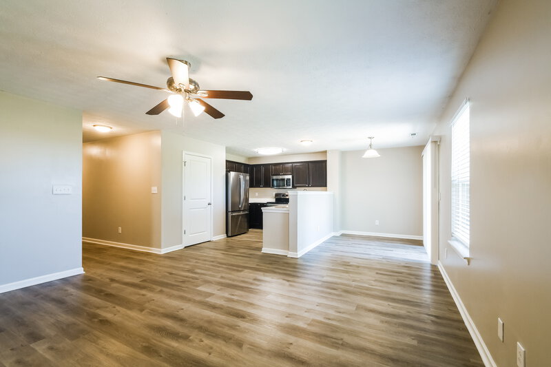 2,005/Mo, 15298 Royal Grove Dr Noblesville, IN 46060 Misc View 2