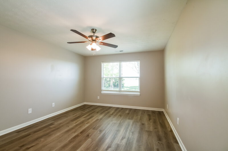 2,005/Mo, 15298 Royal Grove Dr Noblesville, IN 46060 Misc View 10