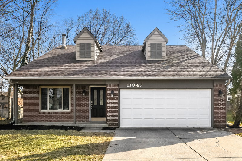 1,870/Mo, 11047 Hunters Blvd Indianapolis, IN 46235 External View