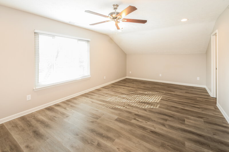 1,870/Mo, 11047 Hunters Blvd Indianapolis, IN 46235 Main Bedroom View