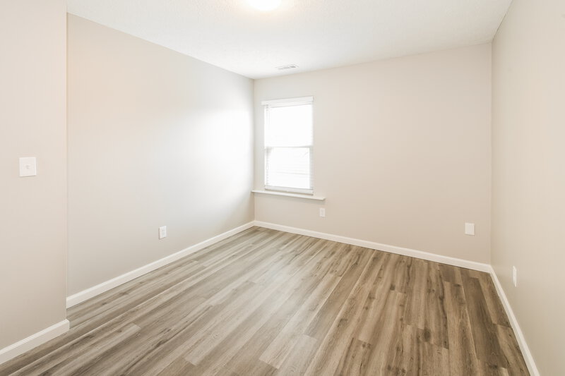 1,870/Mo, 11047 Hunters Blvd Indianapolis, IN 46235 Bedroom View