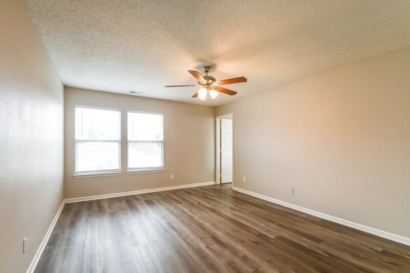 2,180/Mo, 3 Atherton Ct Brownsburg, IN 46112 Main Bedroom View