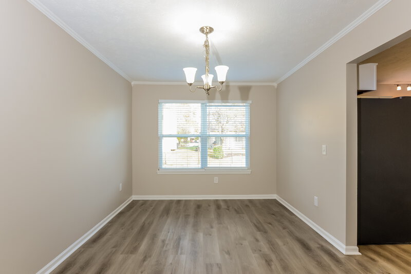 2,155/Mo, 2327 Fullerton Dr Indianapolis, IN 46214 Dining Room View
