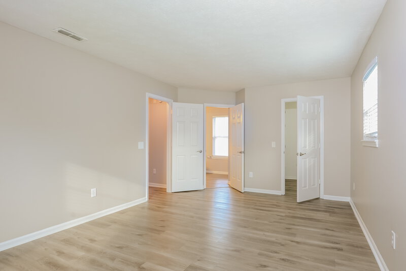 2,155/Mo, 2327 Fullerton Dr Indianapolis, IN 46214 Main Bedroom View