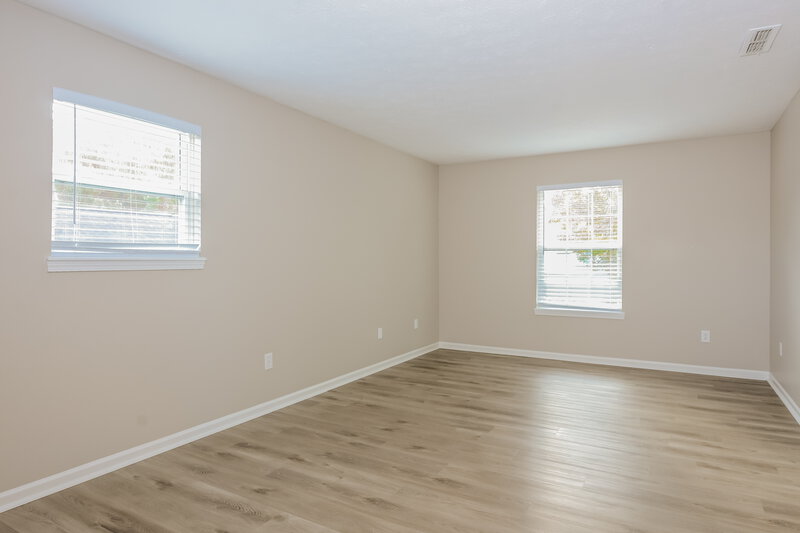 2,155/Mo, 2327 Fullerton Dr Indianapolis, IN 46214 Main Bedroom View 2