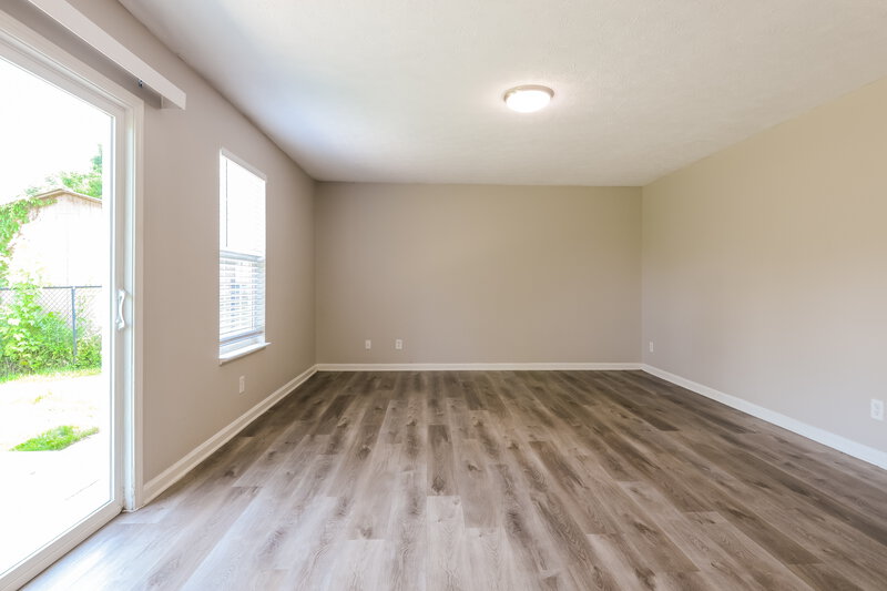 1,735/Mo, 6827 Devinney Ln Indianapolis, IN 46221 Misc View 3