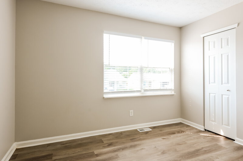 1,735/Mo, 6827 Devinney Ln Indianapolis, IN 46221 Misc View 11