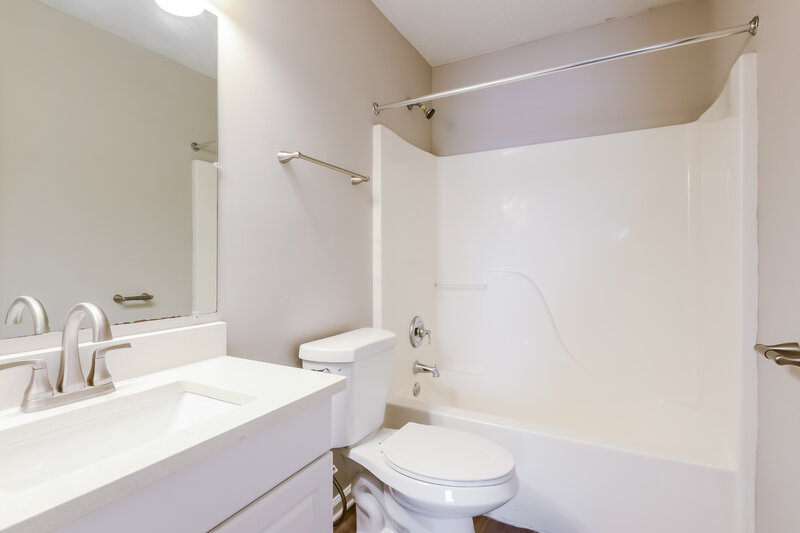 1,735/Mo, 6827 Devinney Ln Indianapolis, IN 46221 Misc View 12