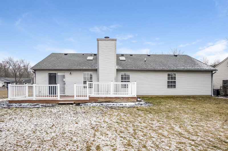 2,050/Mo, 7068 Carrie Dr Indianapolis, IN 46237 Rear View