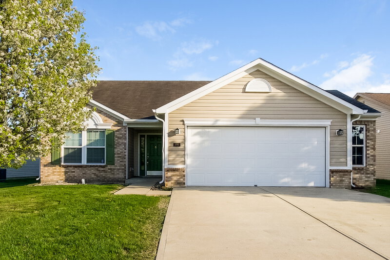 2,230/Mo, 5765 Arlington Dr Plainfield, IN 46168 External View