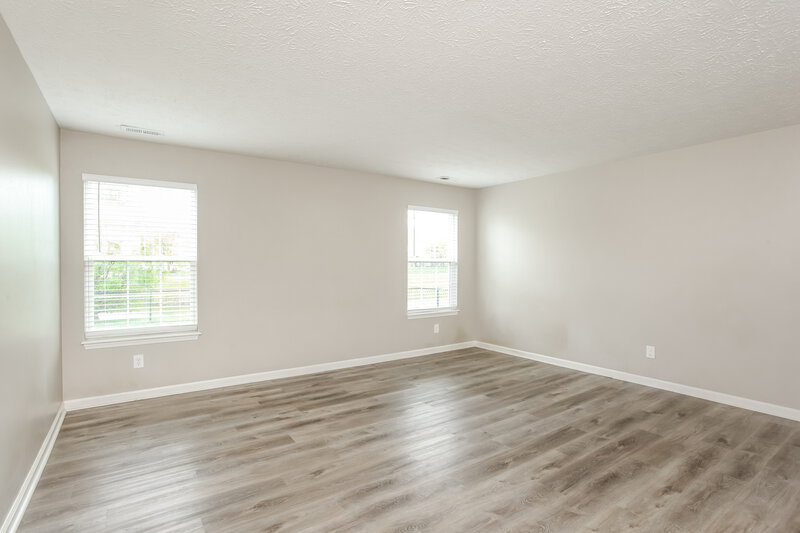 2,295/Mo, 5765 Arlington Dr Plainfield, IN 46168 Main Bedroom View 2