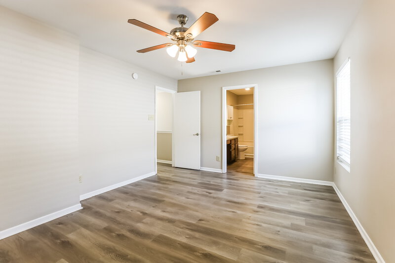 1,730/Mo, 1187 N Aberdeen Dr Franklin, IN 46131 Main Bedroom View 2