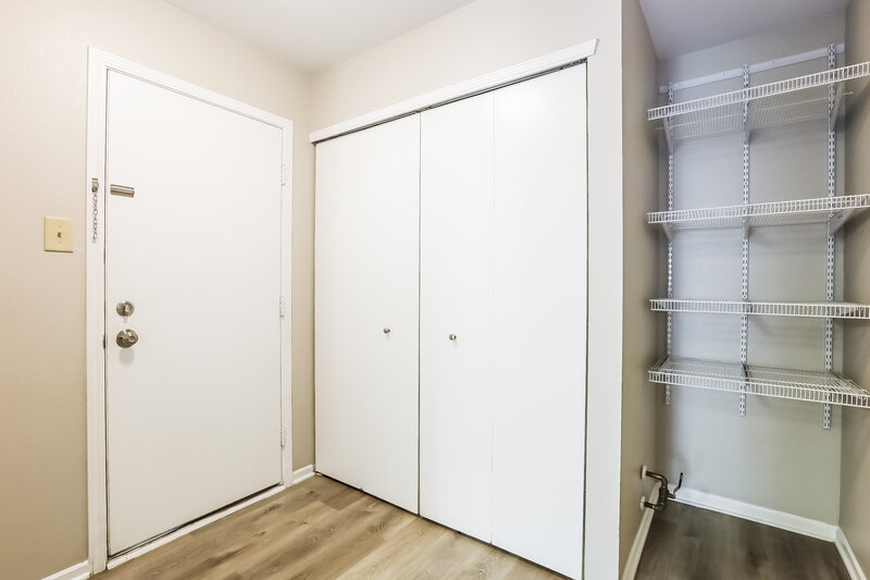 1,730/Mo, 1187 N Aberdeen Dr Franklin, IN 46131 Bedroom View 2