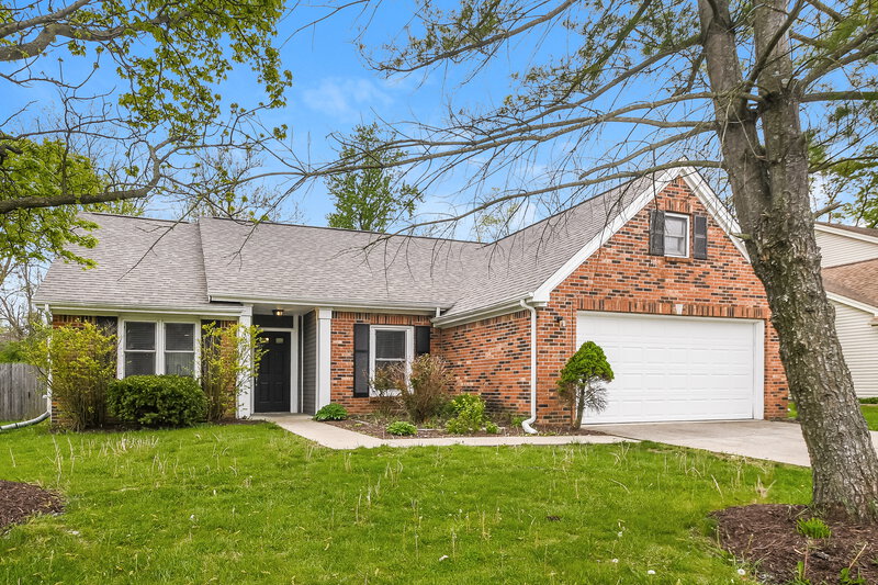 1,980/Mo, 5453 Vicksburg Dr Indianapolis, IN 46254 Front View