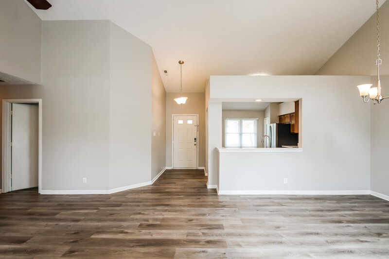 1,980/Mo, 5453 Vicksburg Dr Indianapolis, IN 46254 Misc View 5