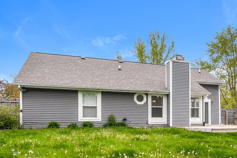 1,980/Mo, 5453 Vicksburg Dr Indianapolis, IN 46254 Rear View 2