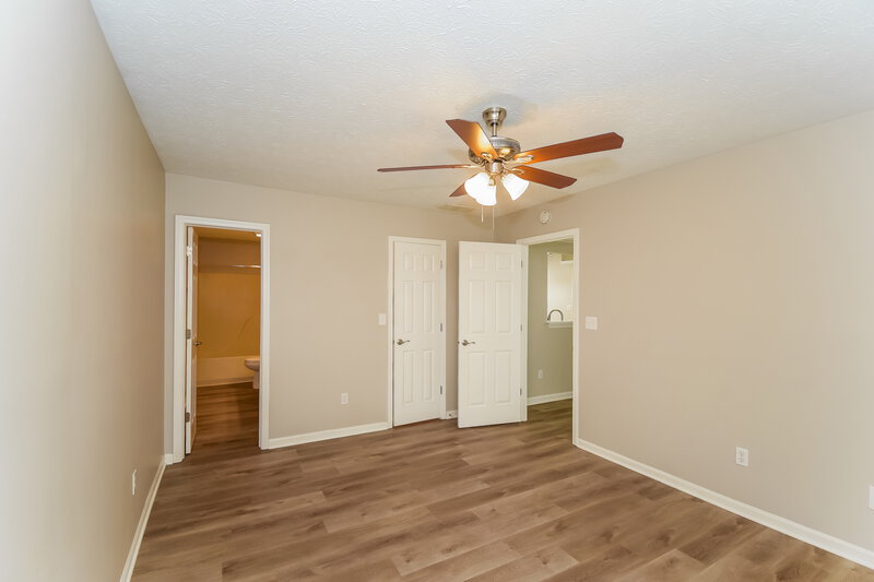 1,890/Mo, 5234 Gateway Ave Noblesville, IN 46062 Main Bedroom View 2