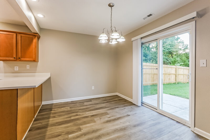 1,880/Mo, 10164 Clear Sky Dr Avon, IN 46123 Dining Room View