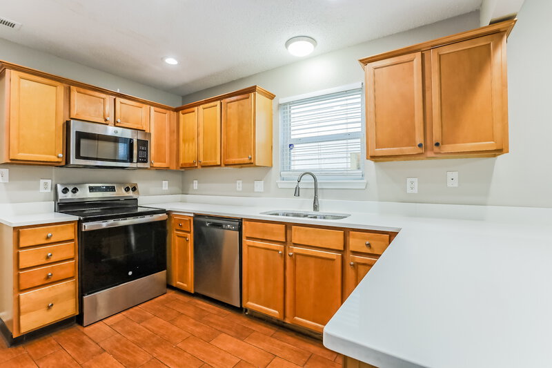 1,880/Mo, 10164 Clear Sky Dr Avon, IN 46123 Kitchen View