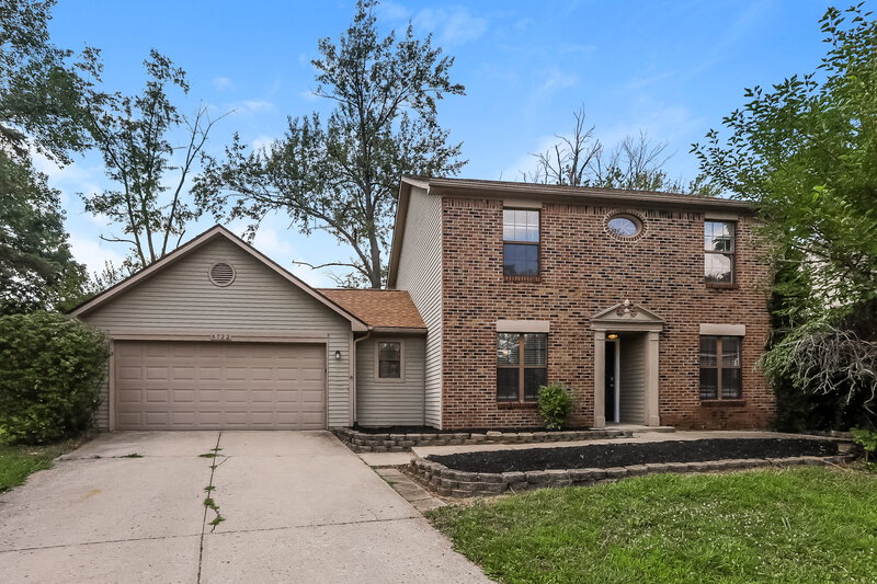1,940/Mo, 6722 Foxfire Dr Indianapolis, IN 46214 External View