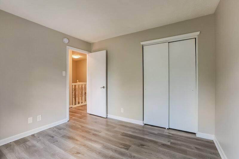 1,940/Mo, 6722 Foxfire Dr Indianapolis, IN 46214 Bedroom View 2