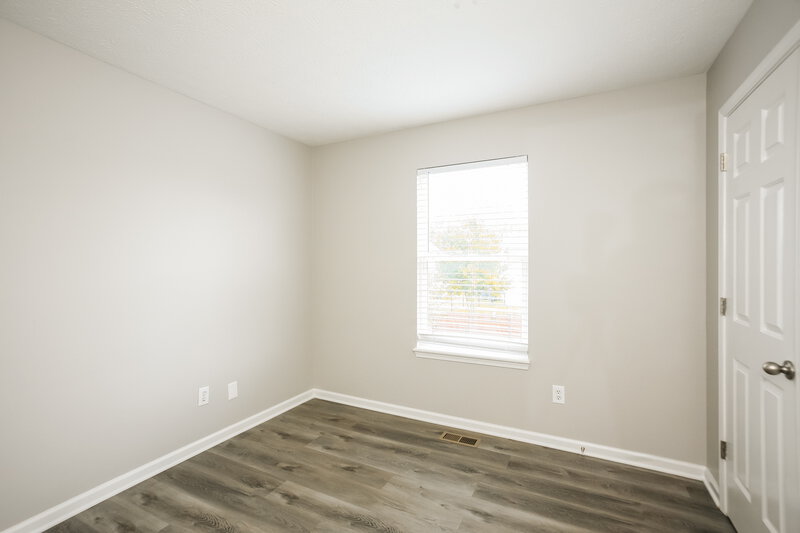 2,285/Mo, 6629 Crestwell Ln Indianapolis, IN 46268 Bedroom View 2
