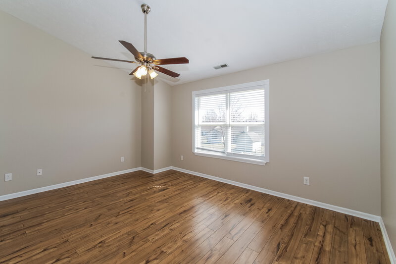 2,800/Mo, 1099 Meadowview Ct Franklin, IN 46131 Main Bedroom View