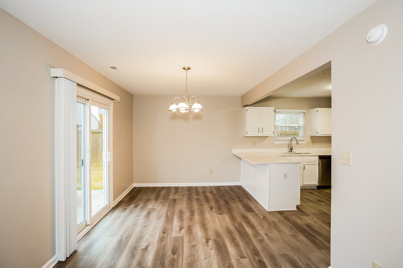 2,065/Mo, 279 Brookview Dr Brownsburg, IN 46112 Dining Room View