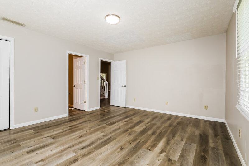 2,530/Mo, 165 Christy Dr Greenwood, IN 46143 Main Bedroom View 2