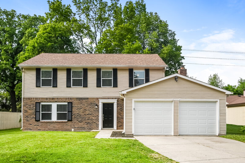 2,460/Mo, 4320 Oil Creek Dr Indianapolis, IN 46268 External View
