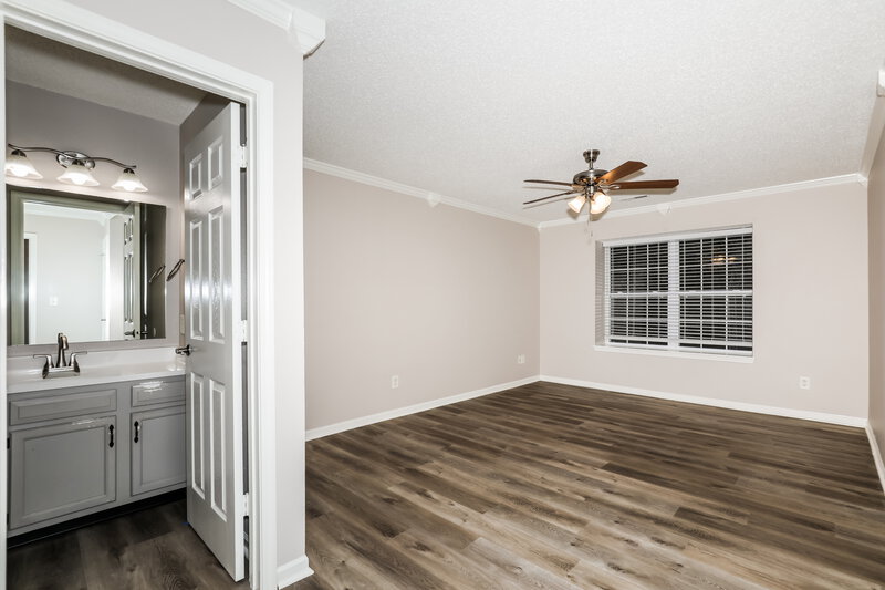 2,620/Mo, 9803 Trail Dr Avon, IN 46123 Main Bedroom View