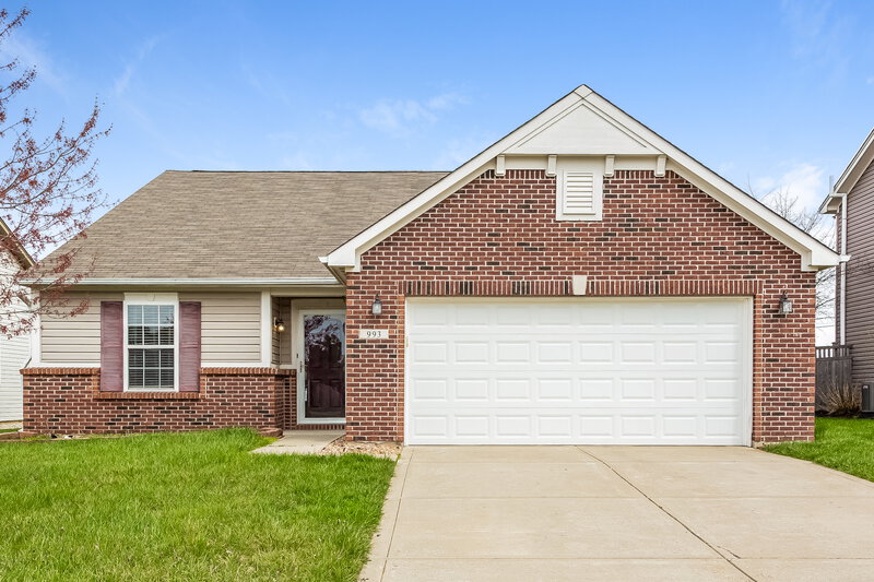 1,600/Mo, 993 Nicole Way Whiteland, IN 46184 External View