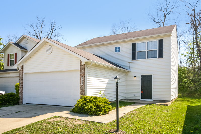 1,975/Mo, 4349 Village Trace Ct Indianapolis, IN 46254 Front View