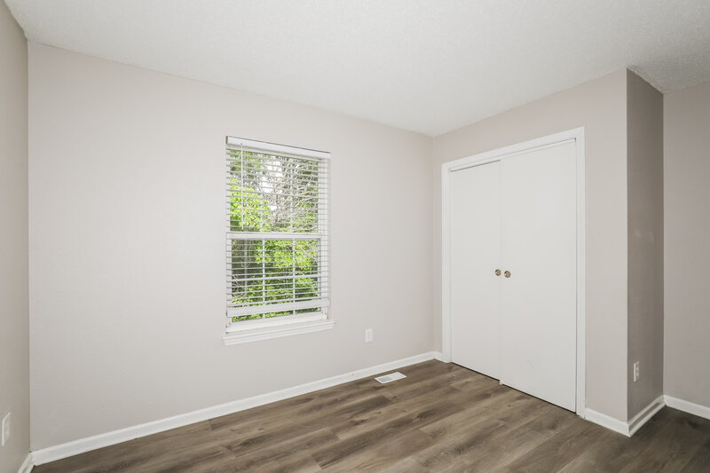 1,895/Mo, 4349 Village Trace Ct Indianapolis, IN 46254 Bedroom View 2
