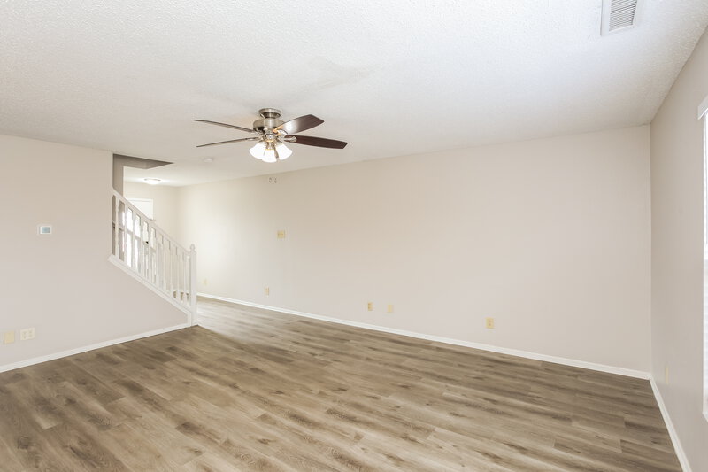 1,680/Mo, 8840 Hosta Way Camby, IN 46113 Living Room View