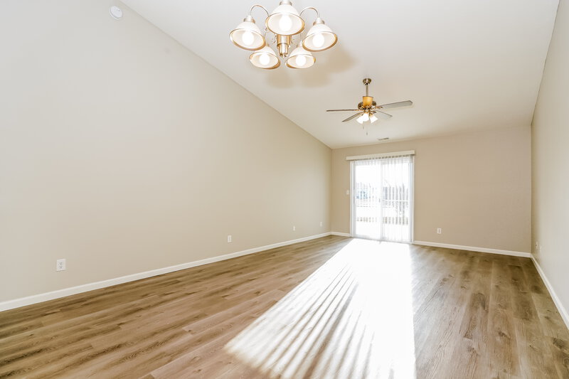 1,650/Mo, 6869 Fair Ridge Dr Indianapolis, IN 46221 Dining Room View