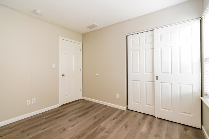 1,650/Mo, 6869 Fair Ridge Dr Indianapolis, IN 46221 Bedroom View 2